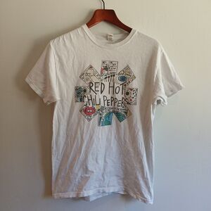Vintage Red Hot Chili Peppers T Shirt Medium White Concert Festival Band Music